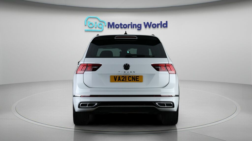 Volkswagen Tiguan R-line VA21CNE White #6