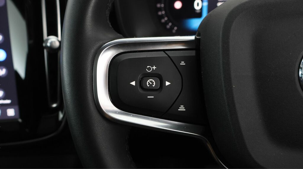 Volvo C40 170Kw Recharge Core 69Kwh Grey #20