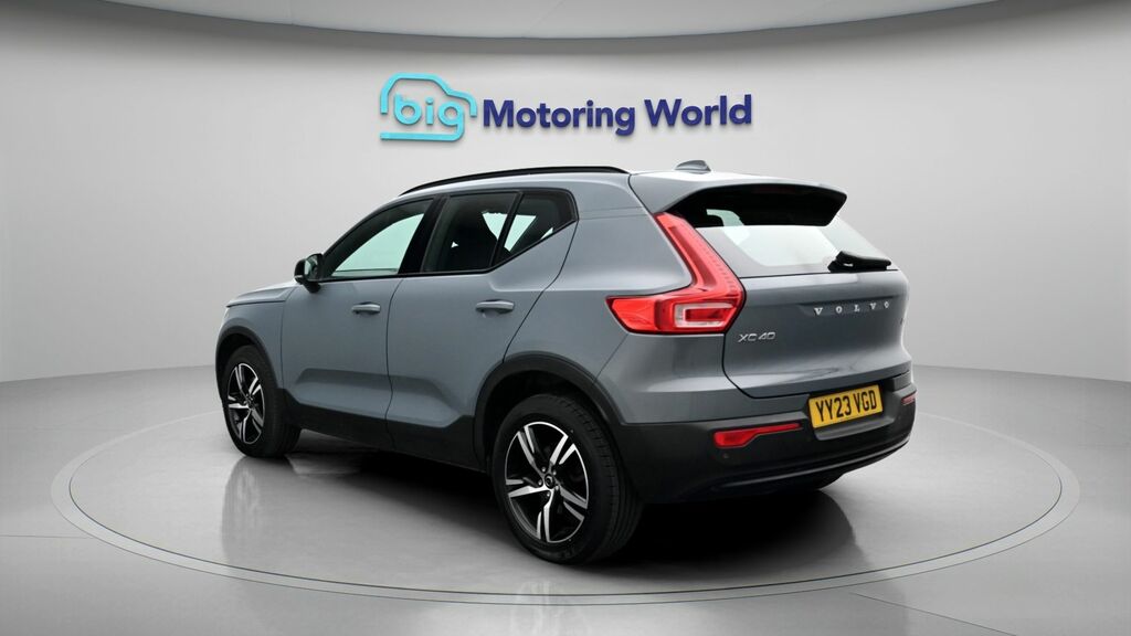 Volvo XC40 Plus Dark YY23VGD Grey #5