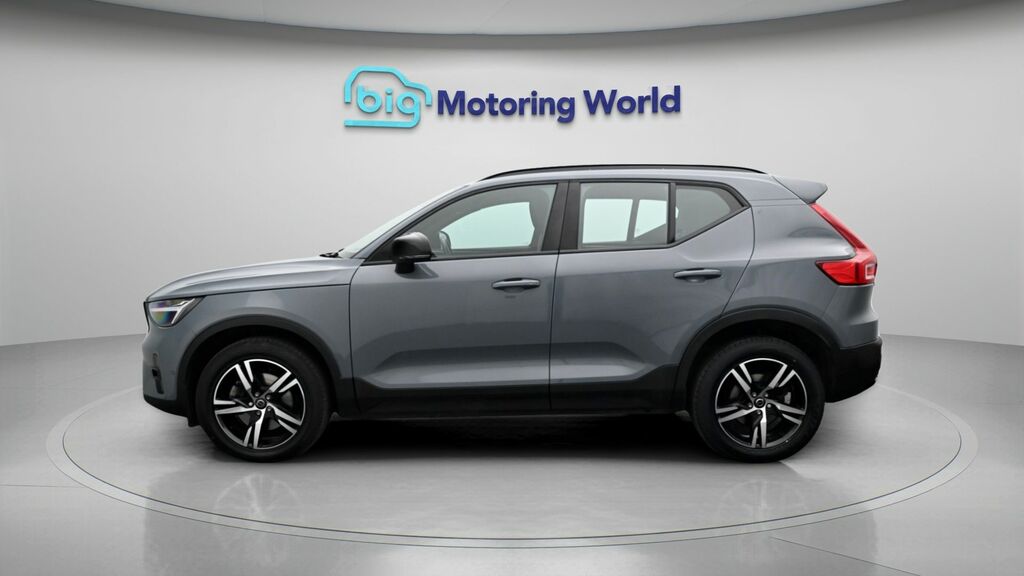 Volvo XC40 Plus Dark YY23VGD Grey #4
