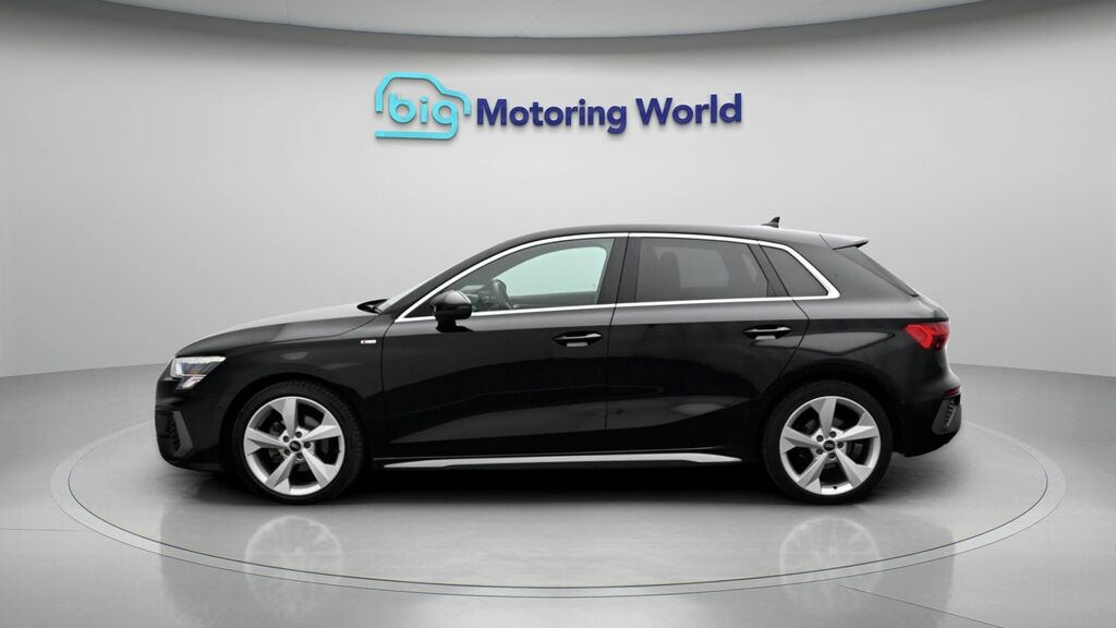 Audi A3 S Line KR23CSO Black #4