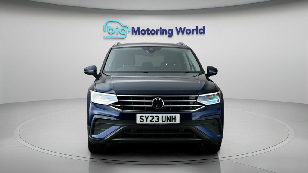 Volkswagen Tiguan Allspace Life Blue #2