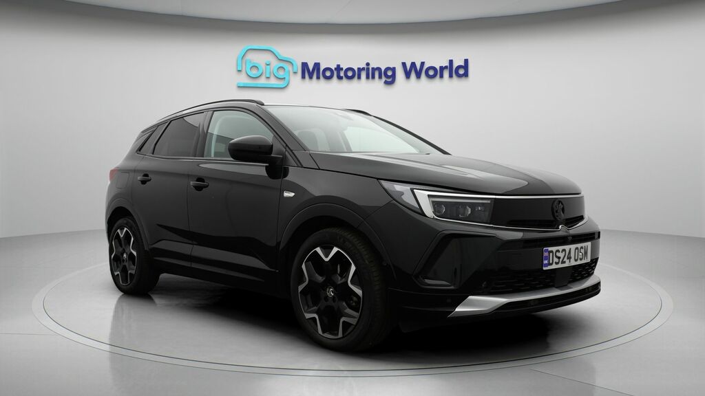 Vauxhall Grandland Ultimate Black