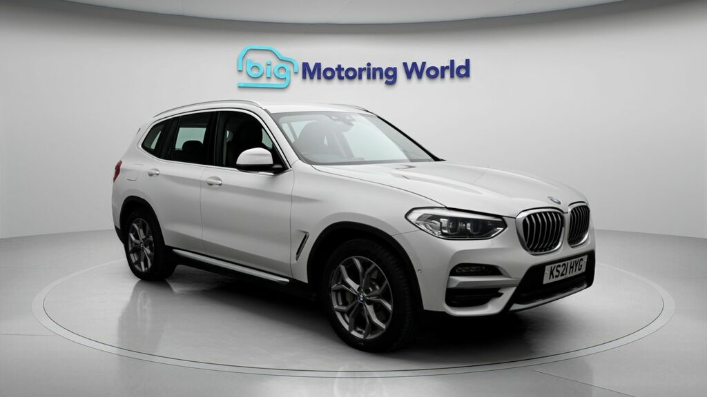 BMW X3 Xline White
