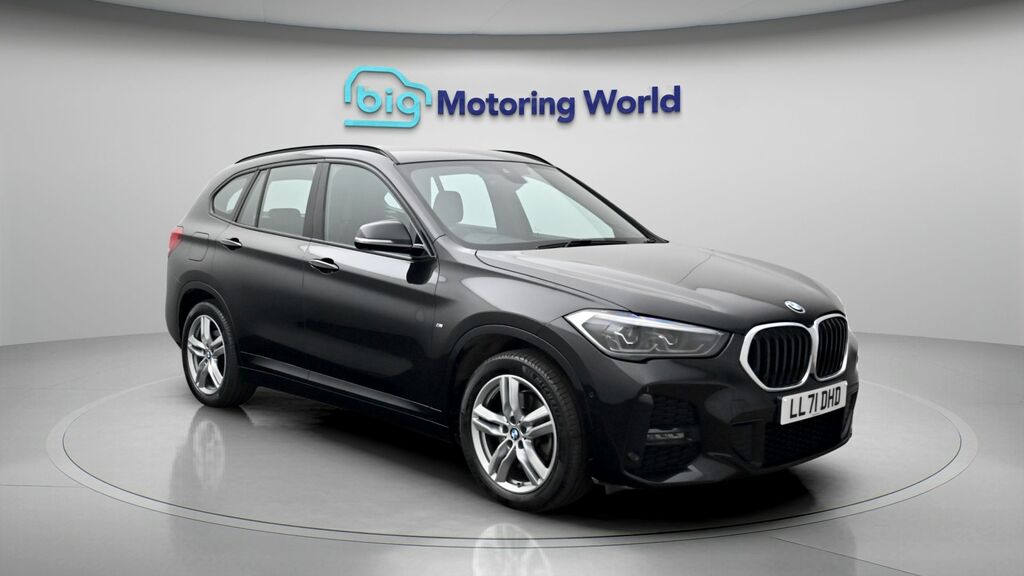 BMW X1 X1 Xdrive20i M Sport Grey #1