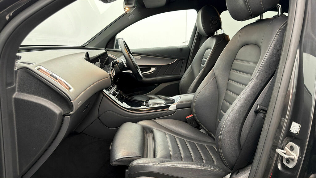 Mercedes-Benz EQC Amg Line Grey #5