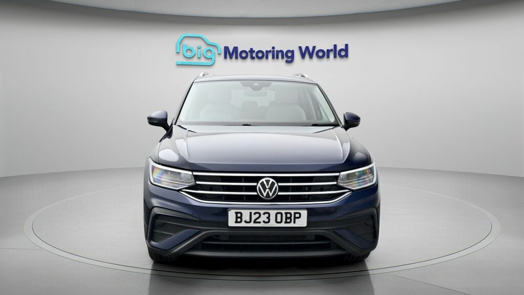 Volkswagen Tiguan Allspace Life Blue #2
