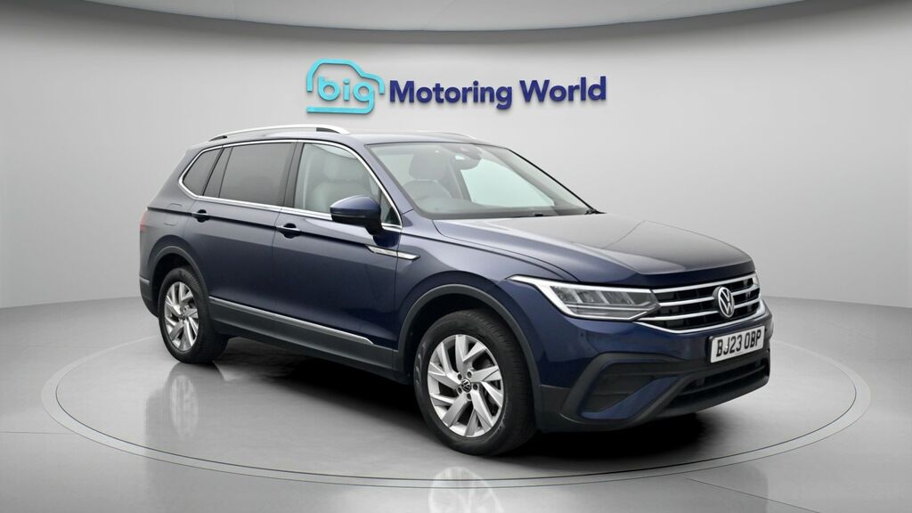 Volkswagen Tiguan Allspace Life Blue