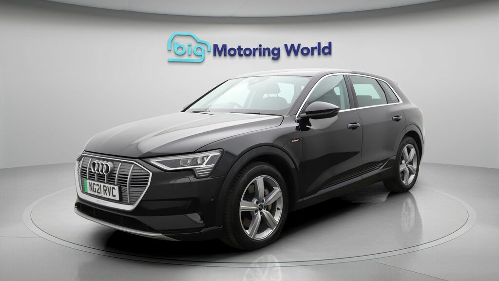 Audi E-tron Technik Black #3