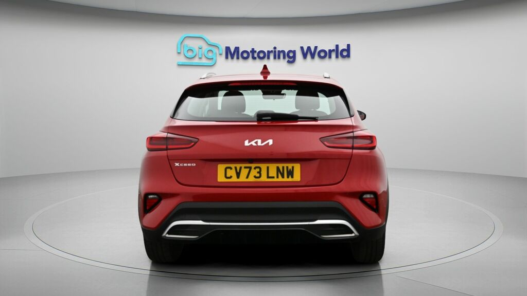 Kia Xceed 2 Red #6