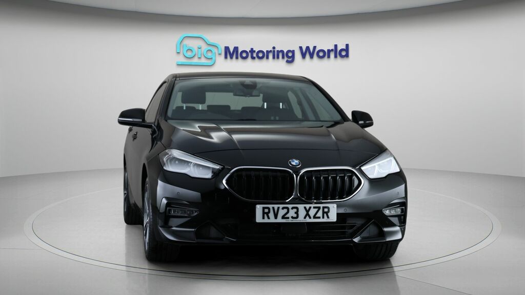 BMW 2 Series Gran Coupe Sport Black #2