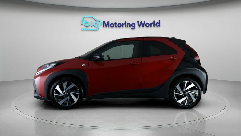 Toyota Aygo X Edge Red #4