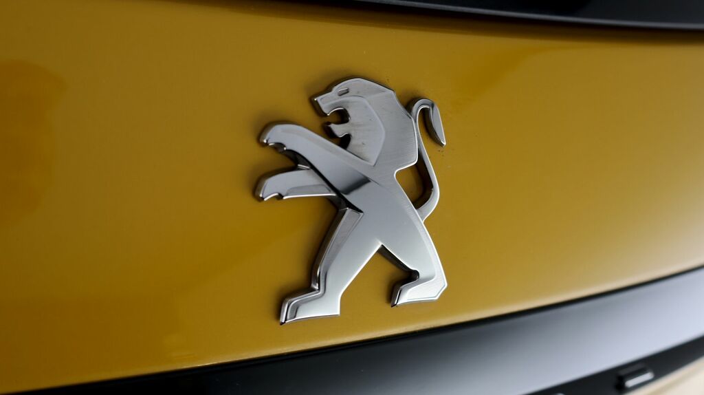 Peugeot 208 1.2 Puretech 100 Gt Grey #21