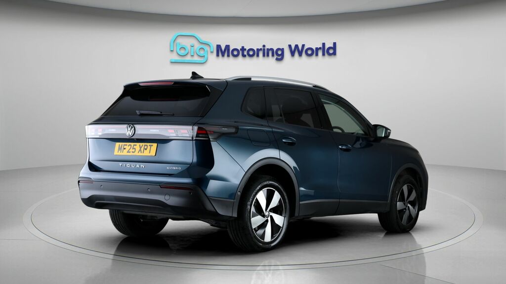 Volkswagen Tiguan R-line Blue #7