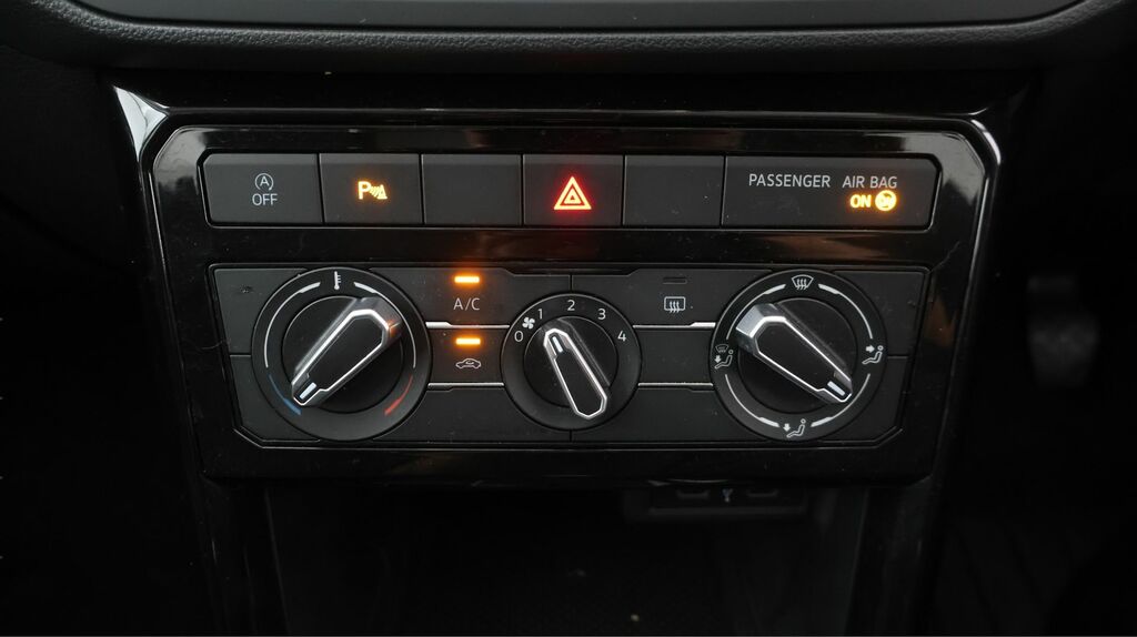 Volkswagen T-Cross 1.0 Tsi 110 Active Dsg Grey #11