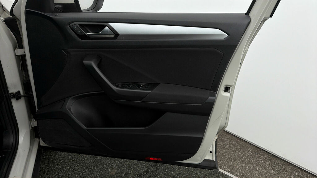 Volkswagen T-Roc Life Grey #6