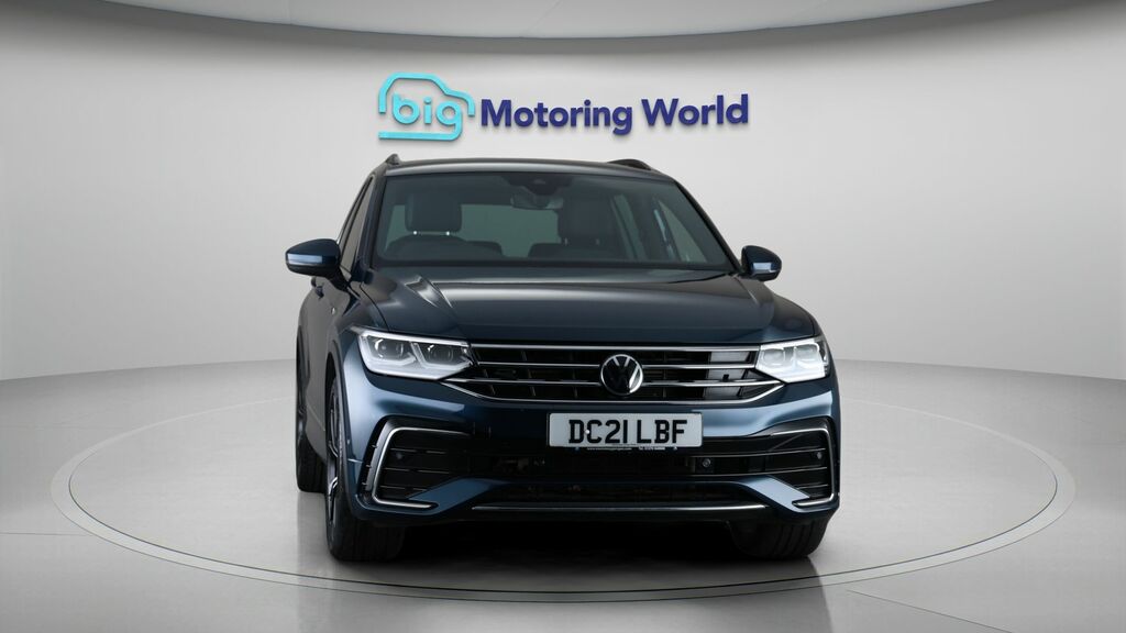 Volkswagen Tiguan R-line DC21LBF Blue #2