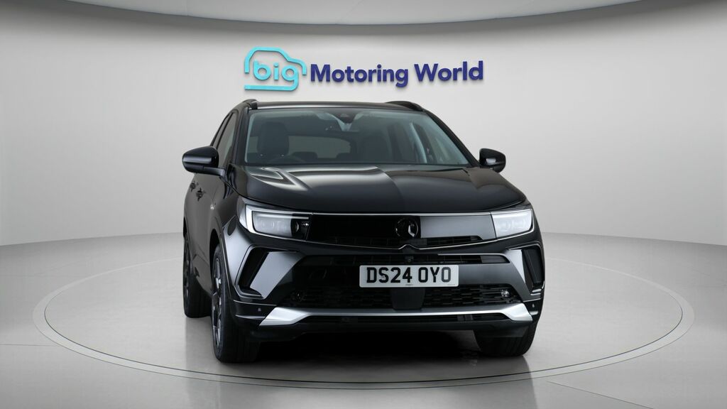 Vauxhall Grandland Ultimate Black #2