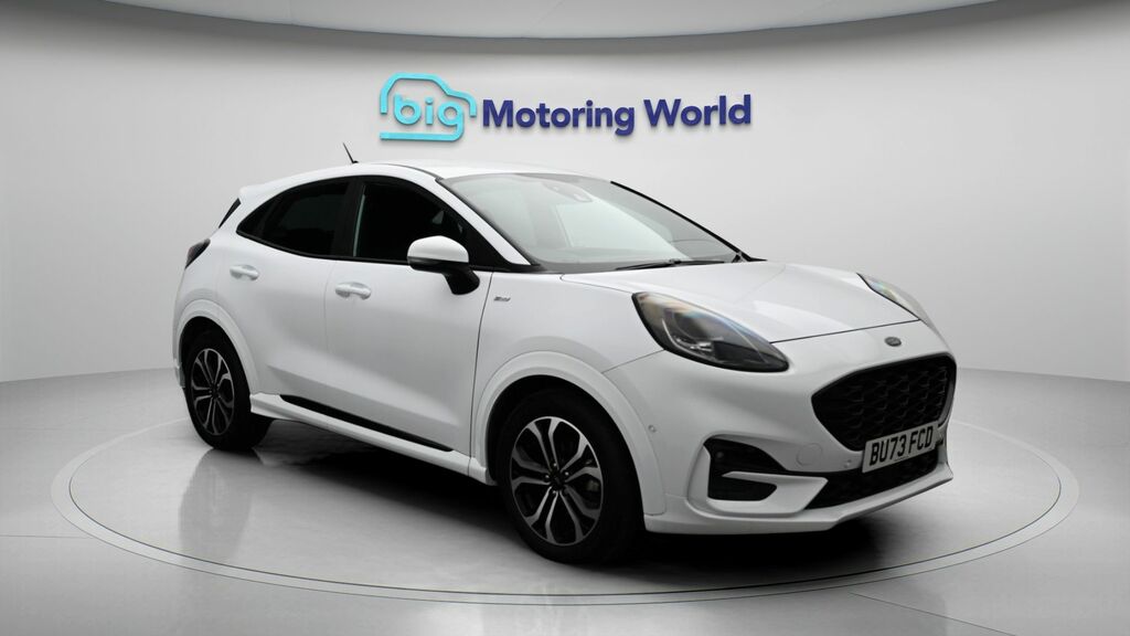 Ford Puma St-line White