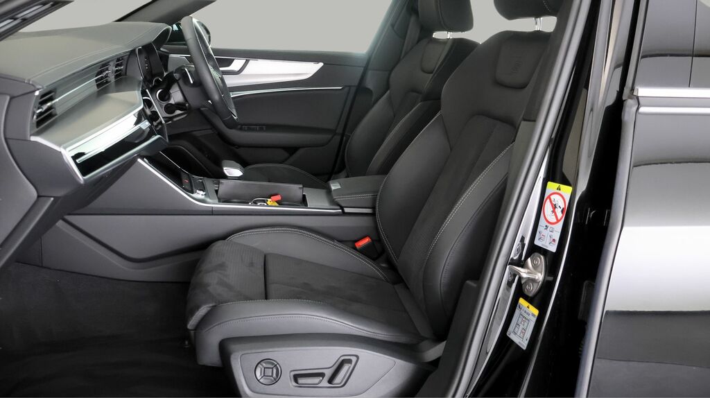 Audi A6 Saloon 50 Tfsi E 17.9Kwh Quattro Black Edition S Tron White #13