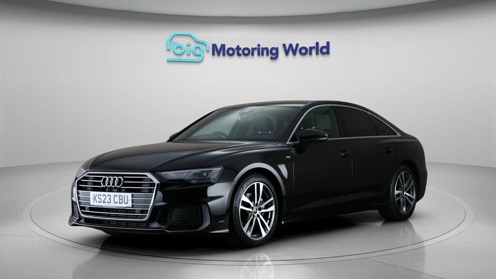 Audi A6 Saloon S Line Black #3