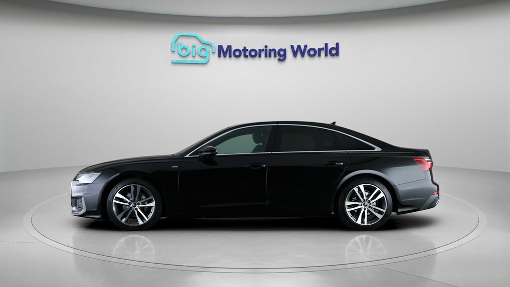 Audi A6 Saloon S Line Black #4