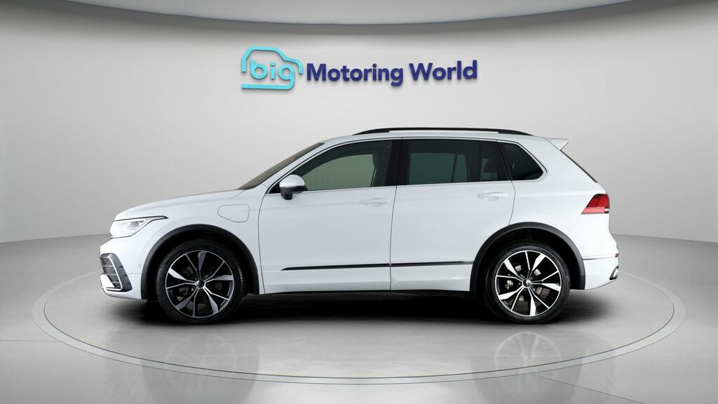 Volkswagen Tiguan 1.5 Etsi 150 Elegance Launch Edition Dsg White #4