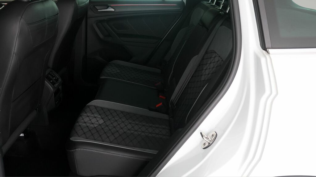Volkswagen Tiguan 1.5 Etsi 150 Elegance Launch Edition Dsg White #15