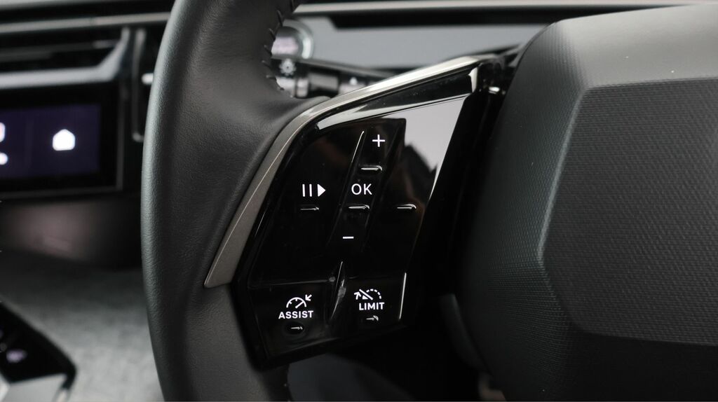 Peugeot 5008 1.2 Hybrid 145 Allure E-dsc6 Grey #21