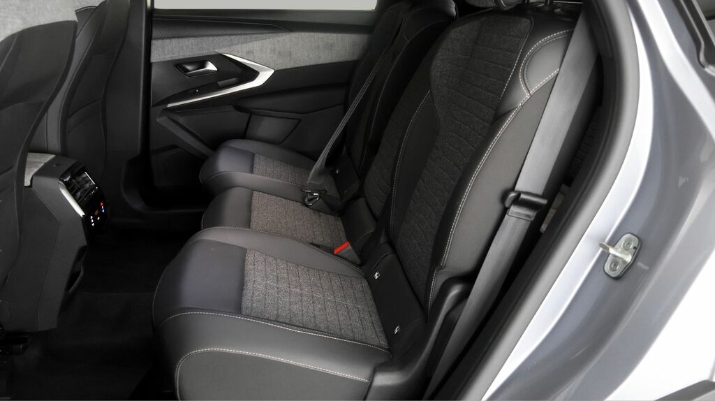 Peugeot 5008 1.2 Hybrid 145 Allure E-dsc6 Grey #15