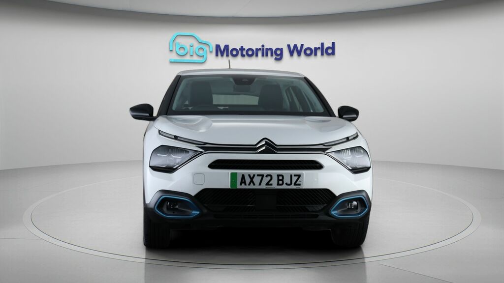 Citroen e-C4 Sense White #2