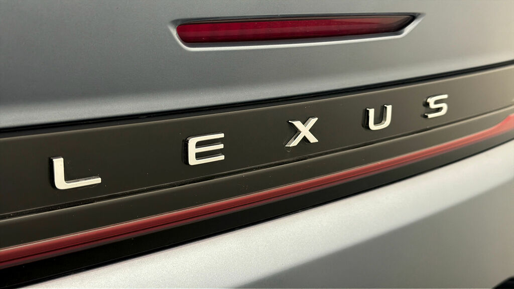 Lexus RZ 450E 230Kw Direct4 Takumi 71.4 Kwh #19