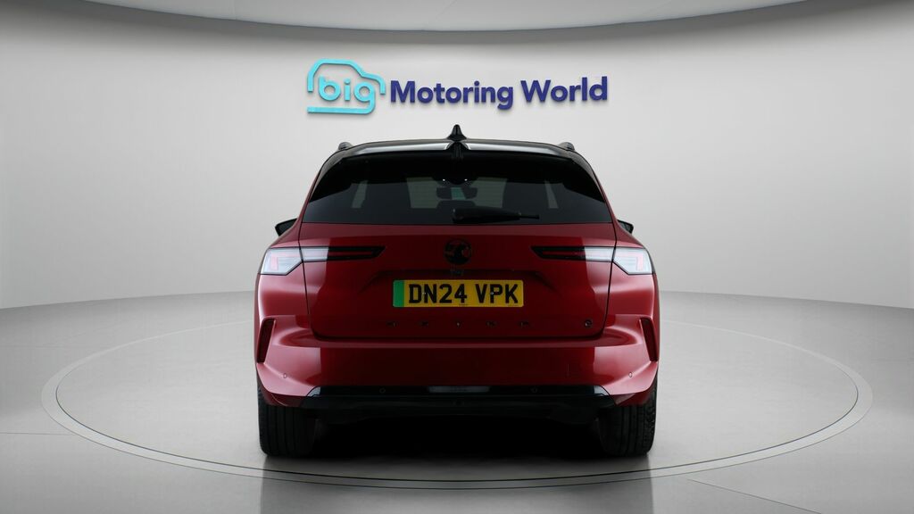 Vauxhall Astra Ultimate Red #6