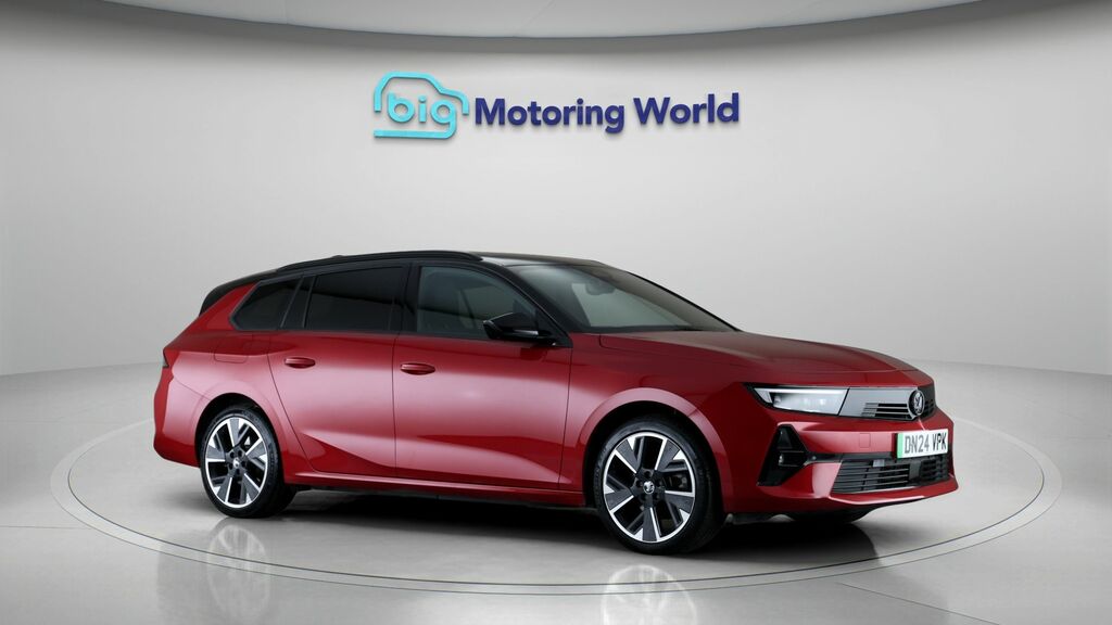 Vauxhall Astra Ultimate Red