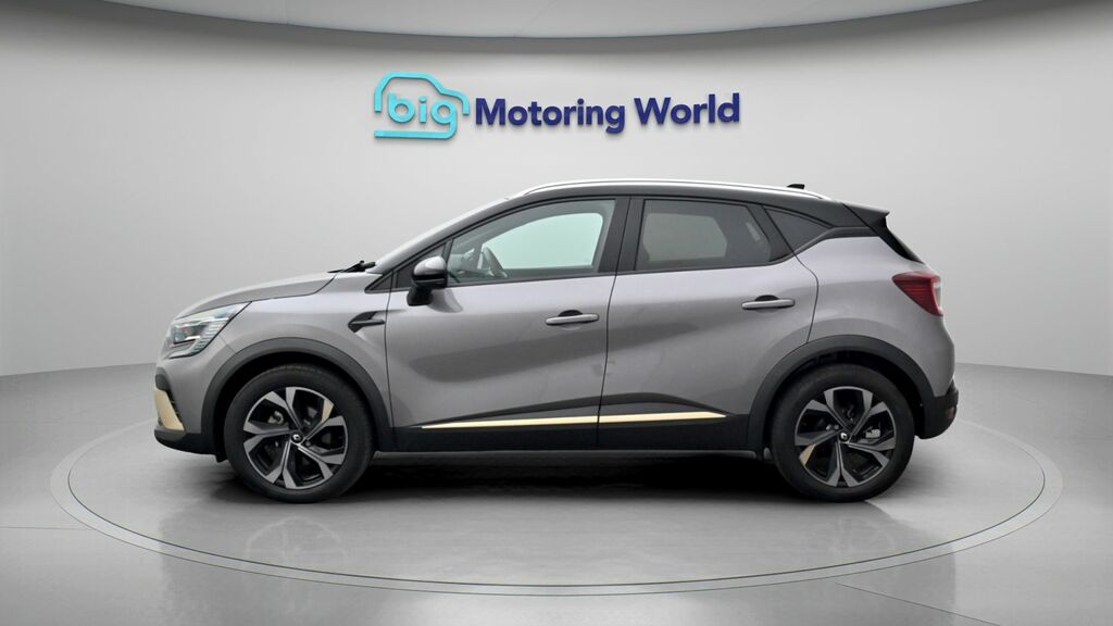 Renault Captur E-tech Engineered Black #4