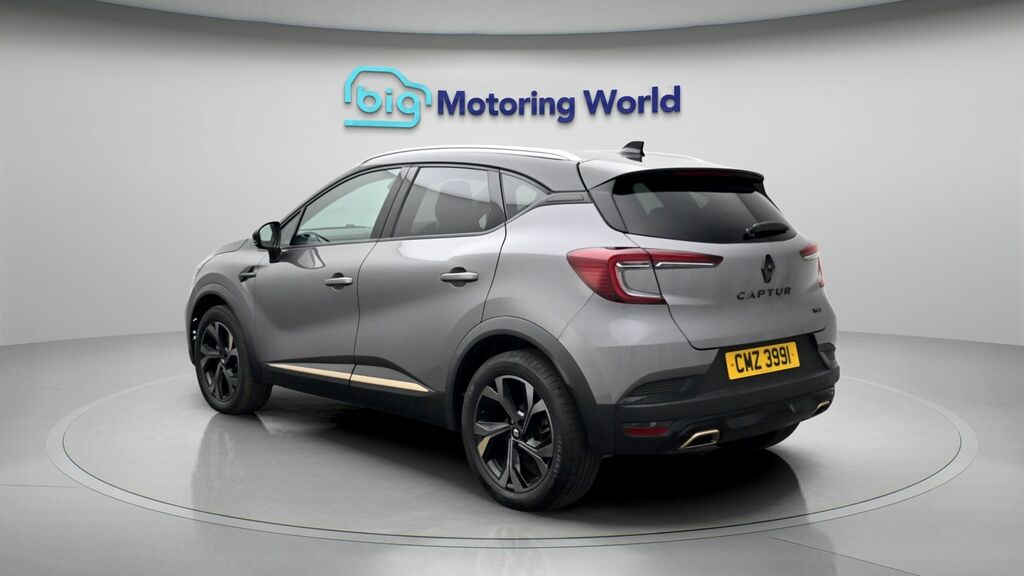 Renault Captur E-tech Engineered Black #5