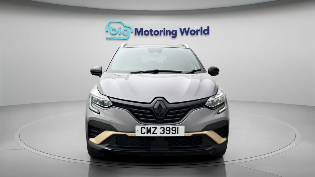 Renault Captur E-tech Engineered Black #2