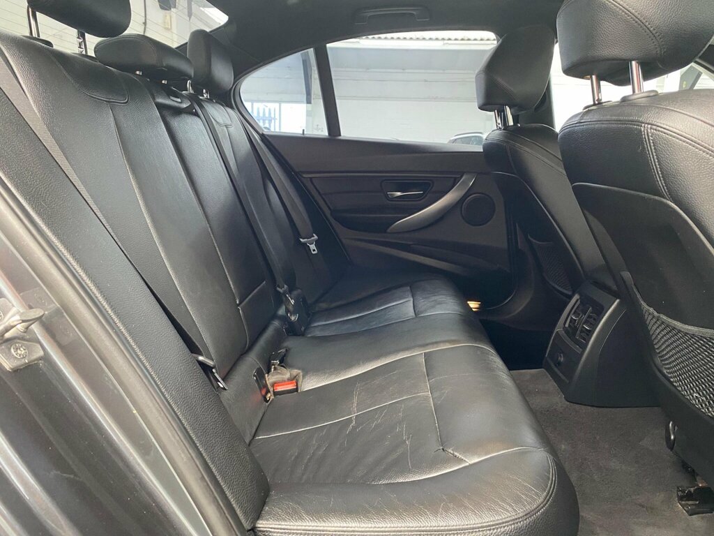 BMW 3 Series Saloon 2.0 320D Luxury Euro 5 Ss 2013 White #13