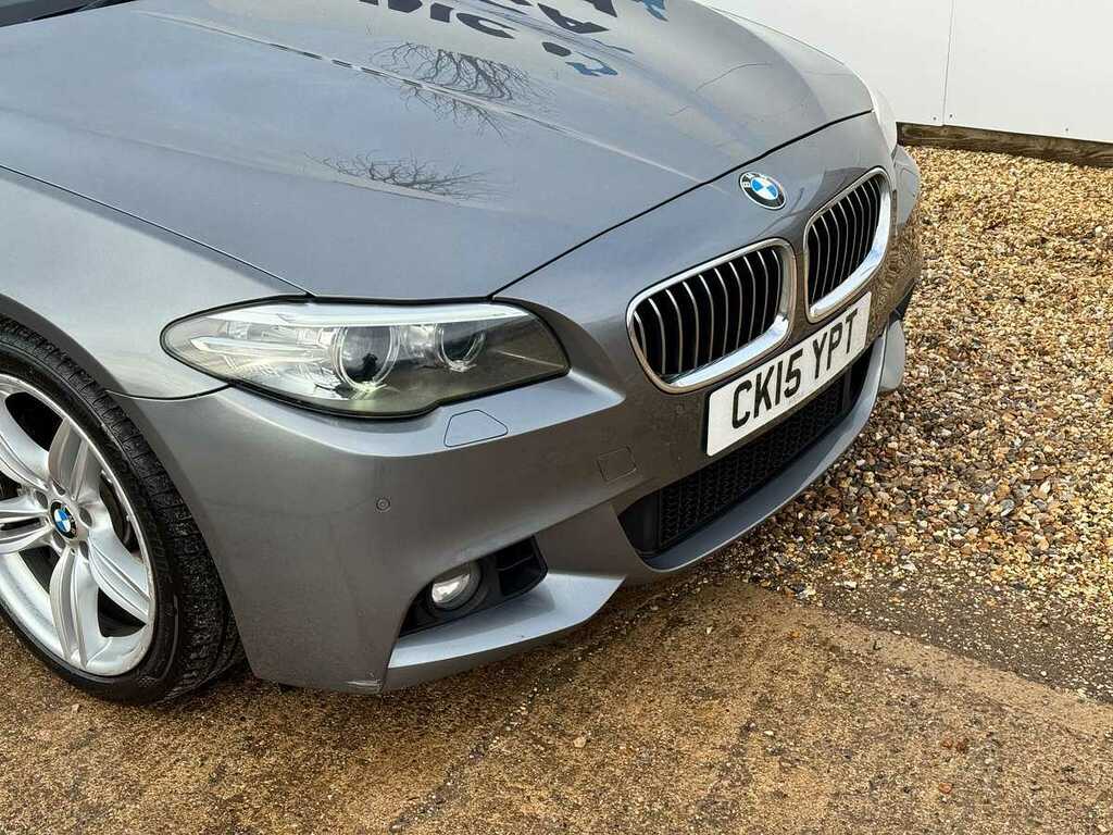 BMW 5 Series Saloon 520D M Sport 2015 White #36