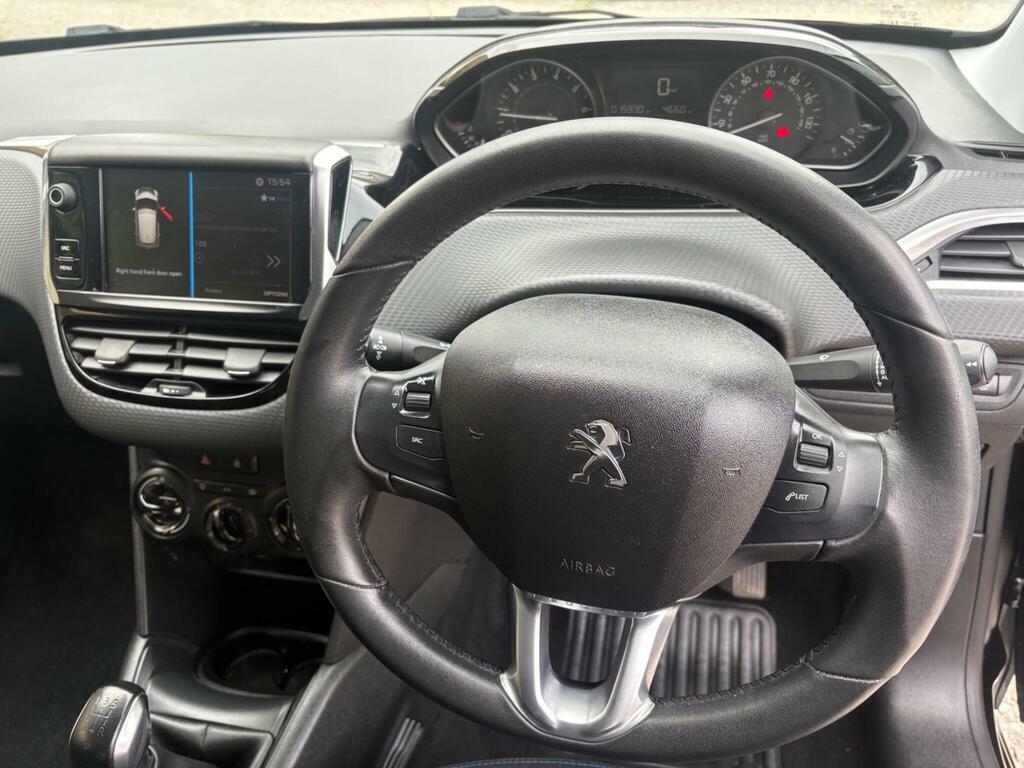 Peugeot 208 1.2 Puretech Tech Edition Euro 6 Ss White #12