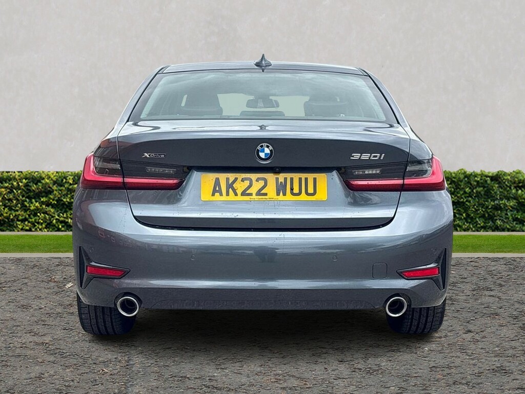 BMW 3 Series 320I Xdrive Se Pro Step AK22WUU Grey #4