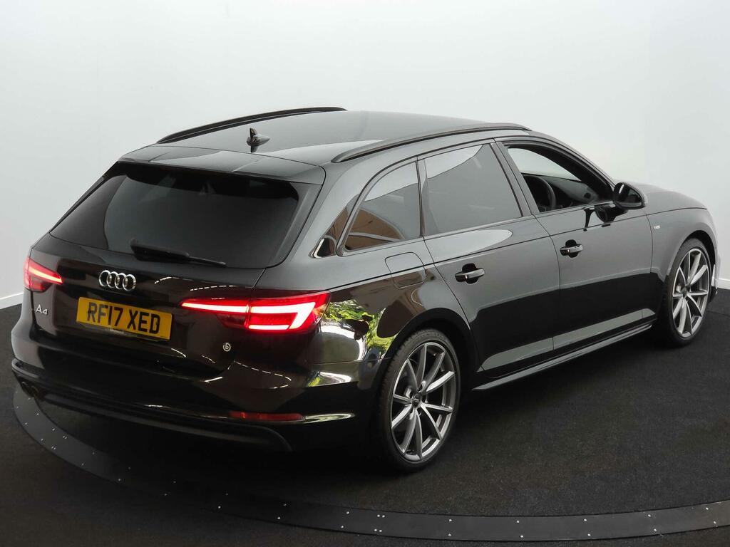 Audi A4 Avant S Line Black #2