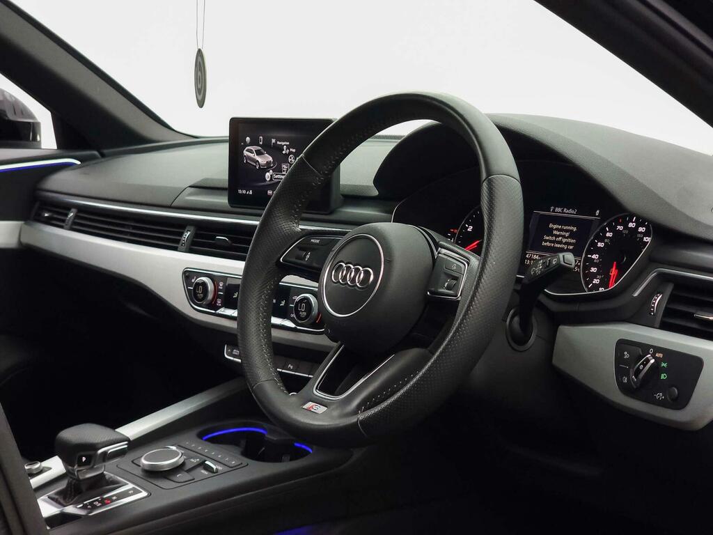 Audi A4 Avant S Line Black #6