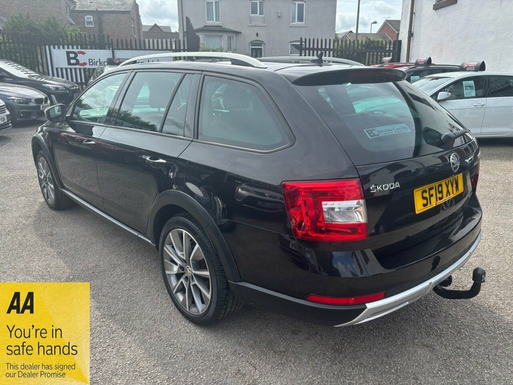 Skoda Octavia 2L Scout SF19XYW Black #6