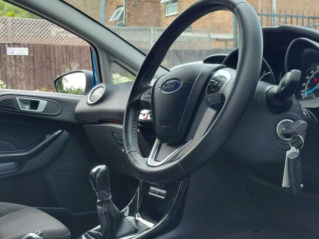 Ford Fiesta Hatchback 1.0T Ecoboost Titanium Euro 6 Ss Blue #6