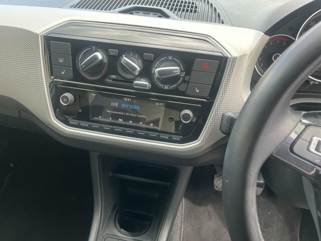 Volkswagen Up 1.0 High Up Hatchback 90 Ps White #11