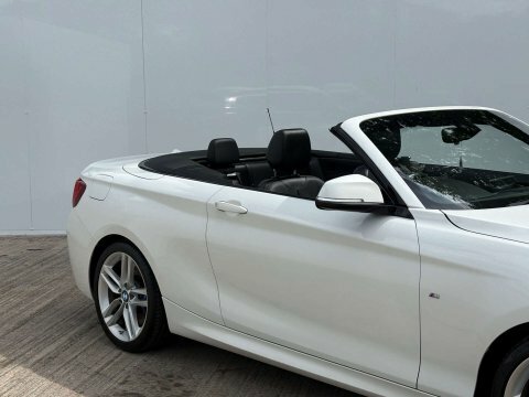 BMW 2 Series 2.0 220D M White #5