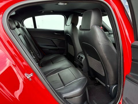 Jaguar XE Saloon 2.0D R-sport Euro 6 Ss 201666 Black #17