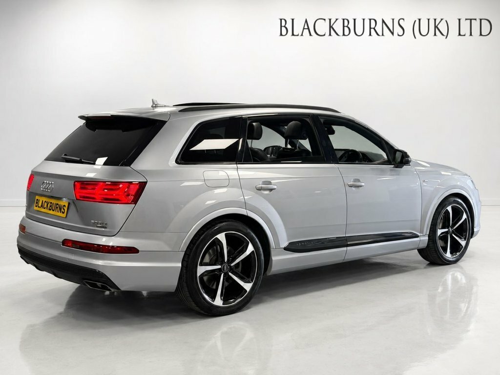 Audi Q7 3L Black Edition PY68APV Silver #3