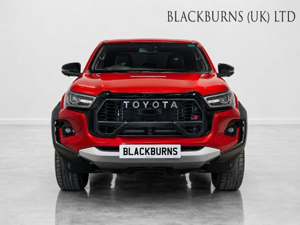 Toyota HILUX 2.8L Gr Sport Ii Red